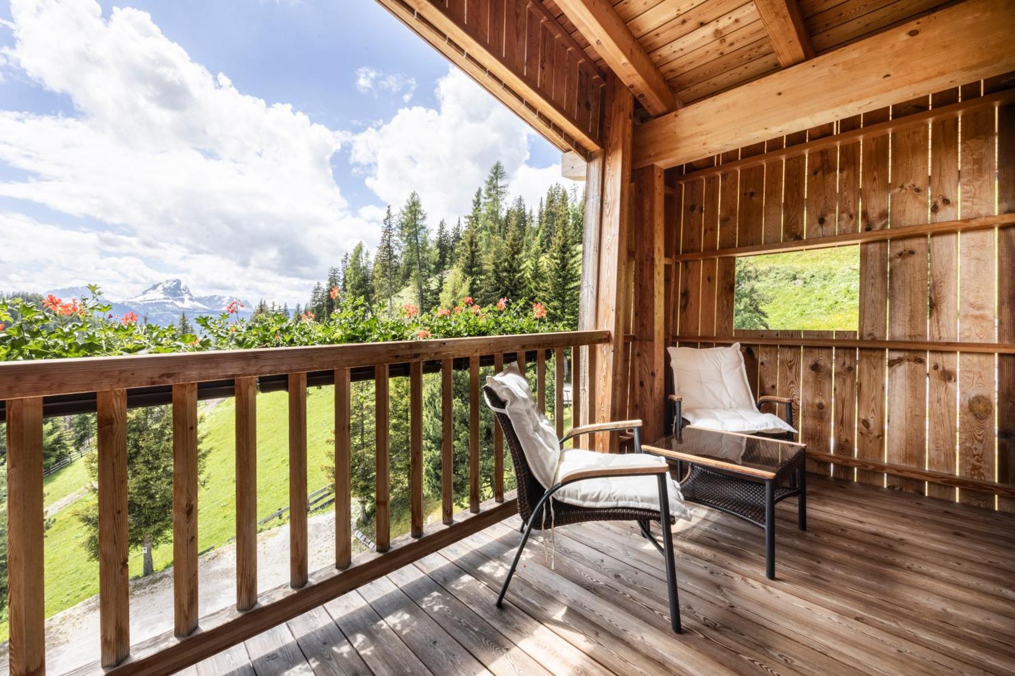 Alpine Hotel Gran Foda' San Vigilio Di Marebbe Exterior photo