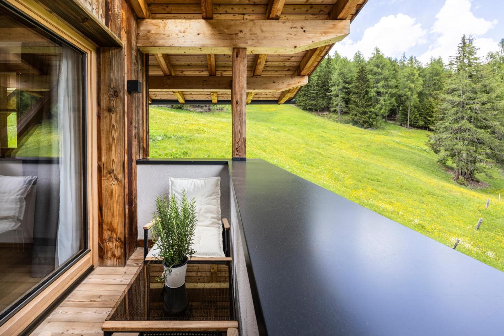 Alpine Hotel Gran Foda' San Vigilio Di Marebbe Exterior photo