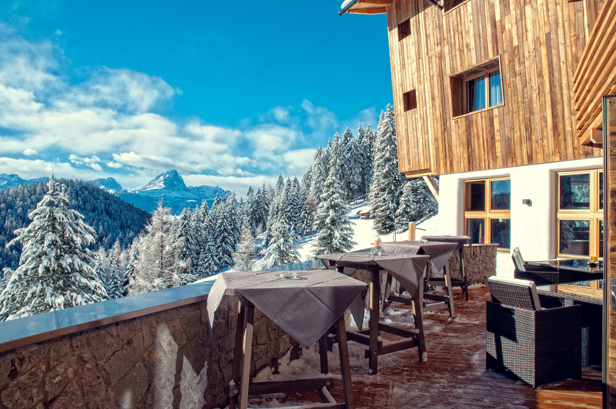 Alpine Hotel Gran Foda' San Vigilio Di Marebbe Restaurant photo