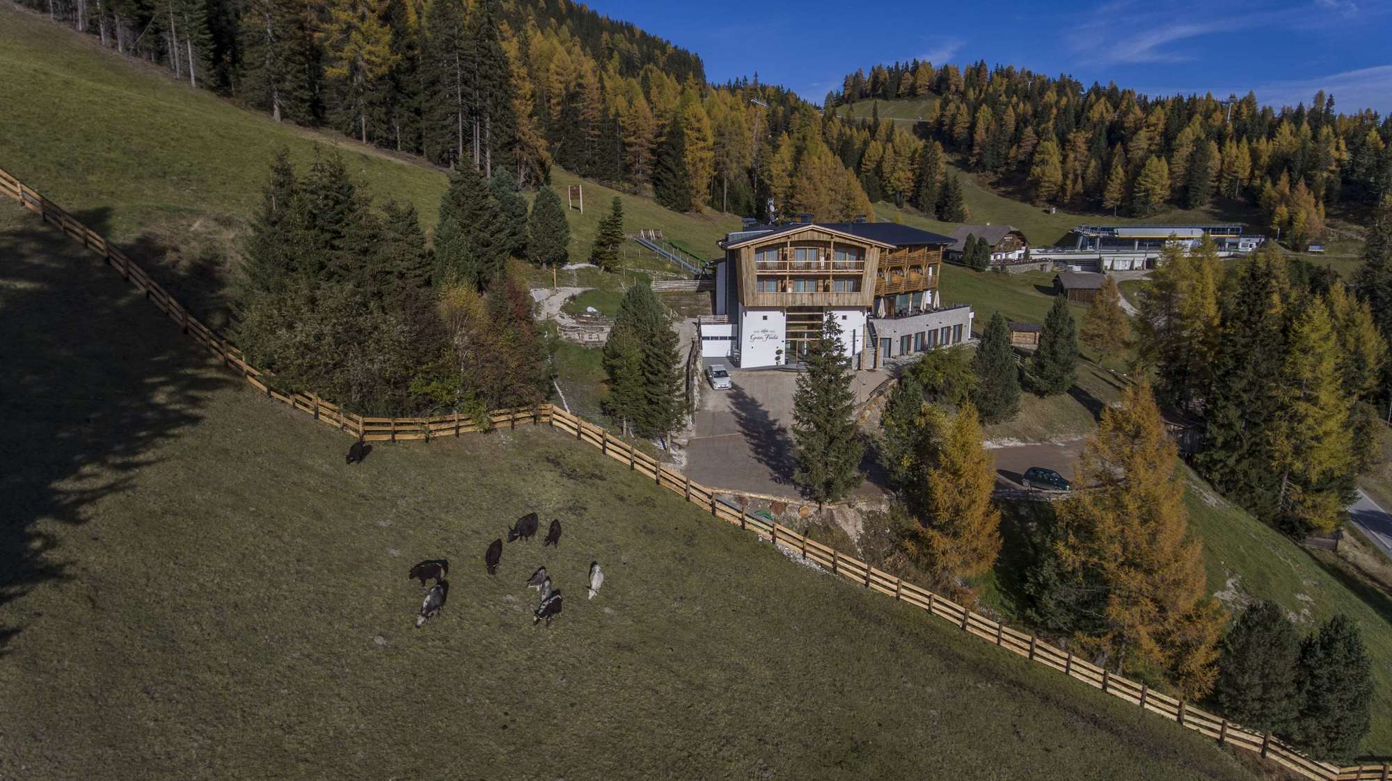 Alpine Hotel Gran Foda' San Vigilio Di Marebbe Exterior photo